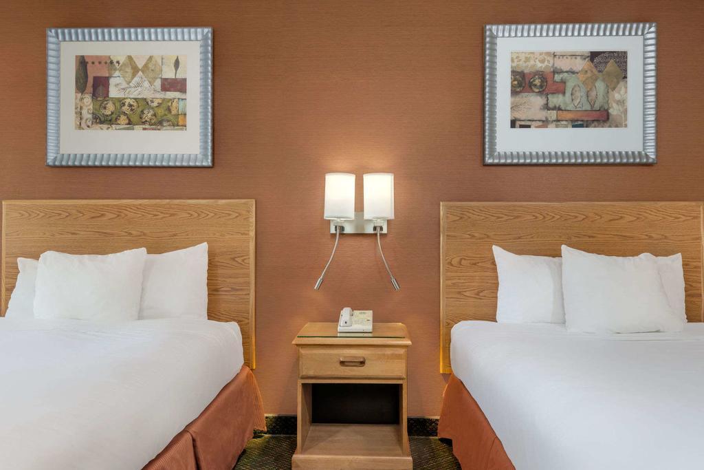Days Inn By Wyndham Columbus Fairgrounds Kültér fotó
